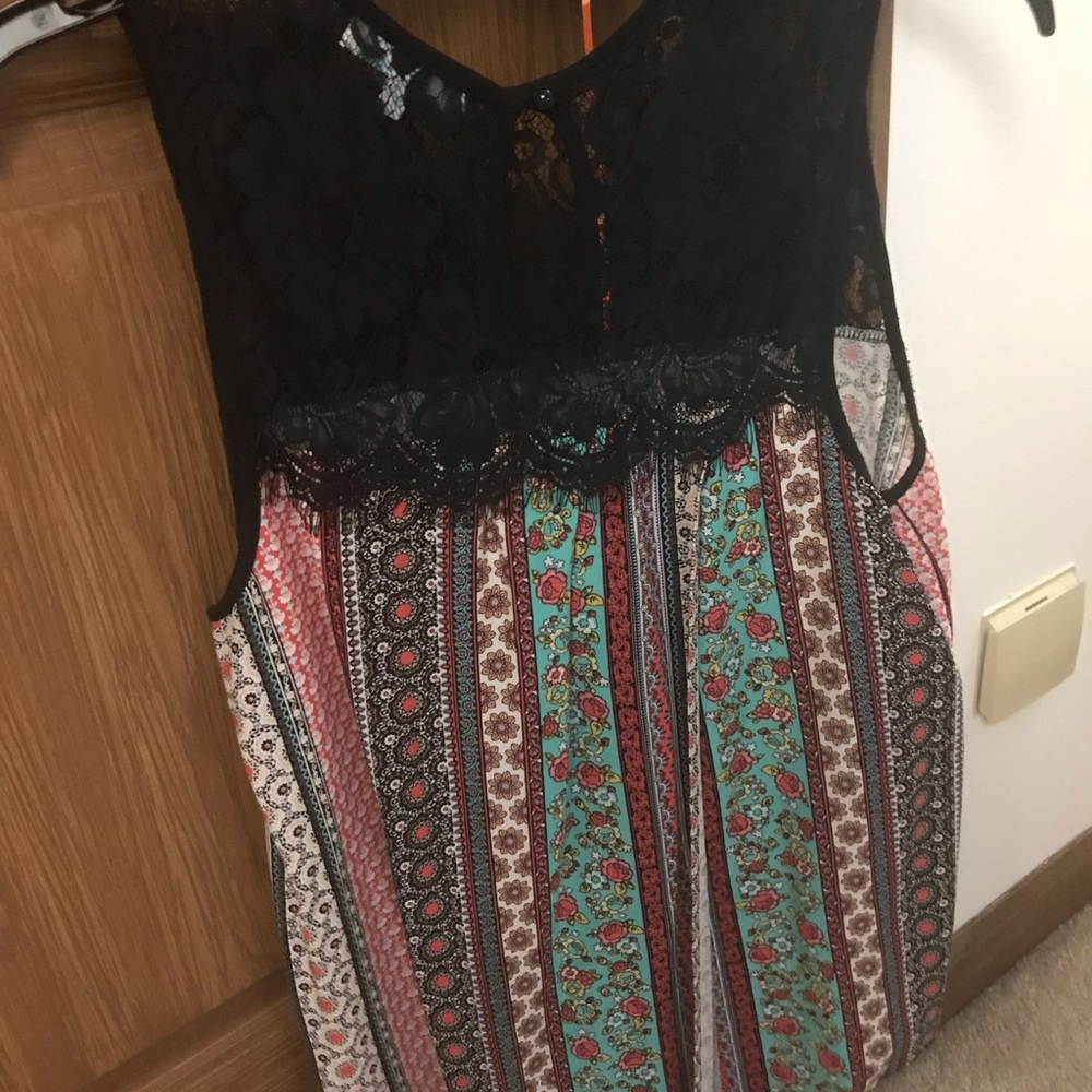 Grace and lace tank top